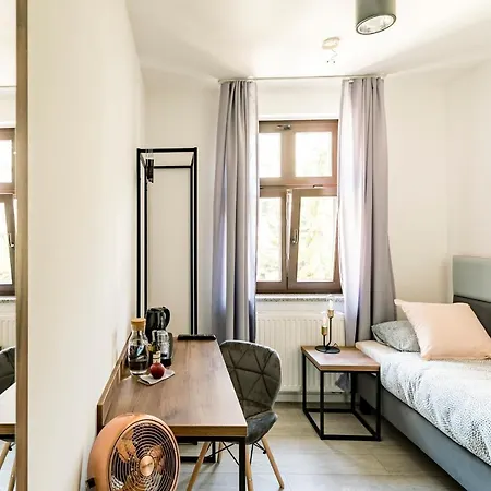 Cooltour Apart Otel Poznan