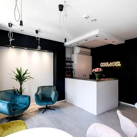公寓式酒店 Cooltour 波兹南